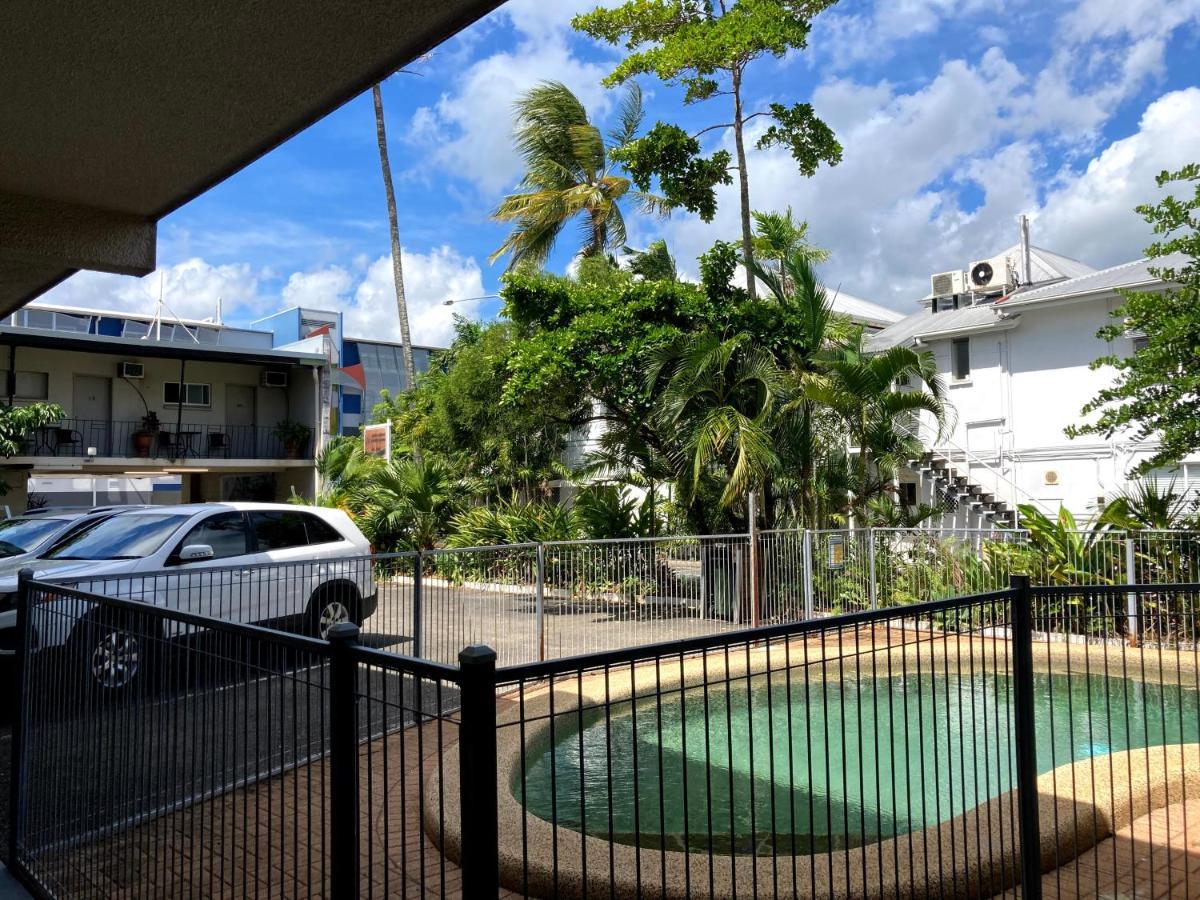 Cairns City Motel Екстериор снимка