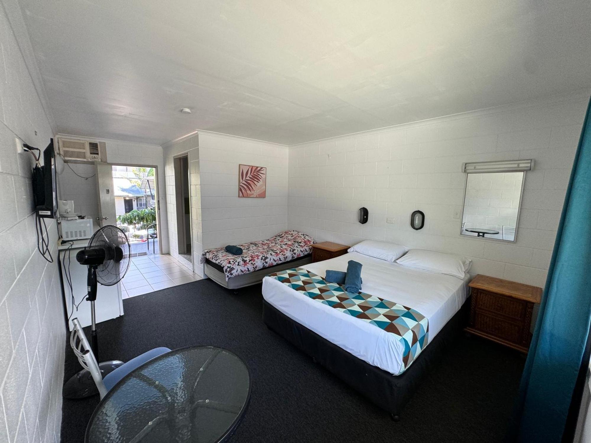 Cairns City Motel Екстериор снимка